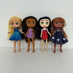 Lot of Four (4) Jay@Play Boxy Girls Articulated Dolls
